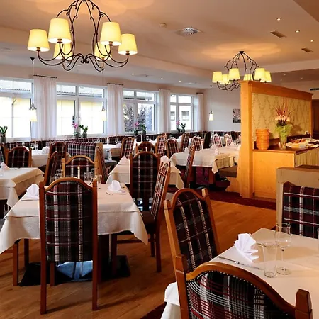 Hotel Feldwebel 4*