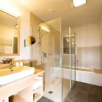 Feldwebel Hotel 4*